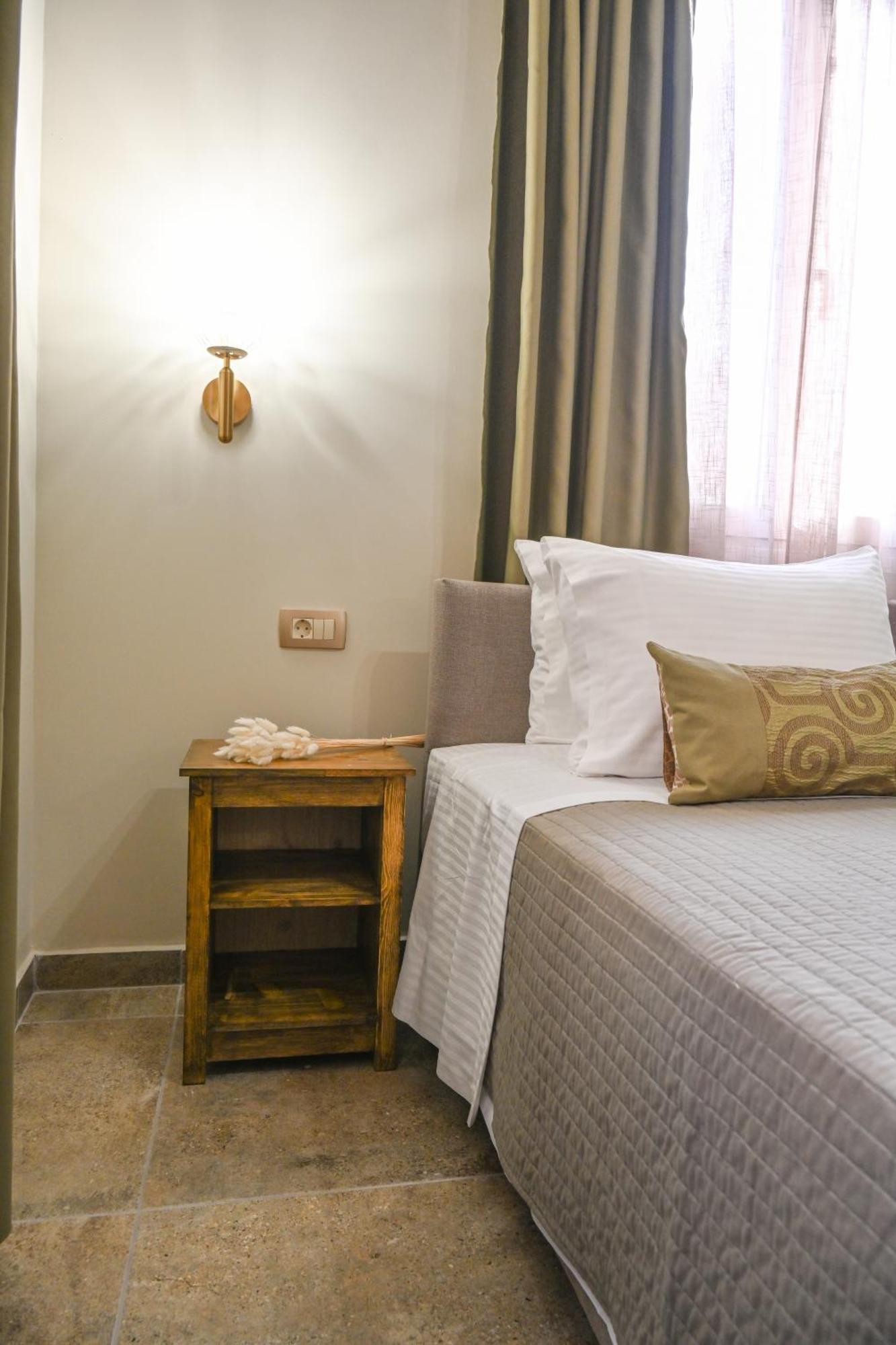 Vivis Hub Aparthotel Αργοστόλι Εξωτερικό φωτογραφία