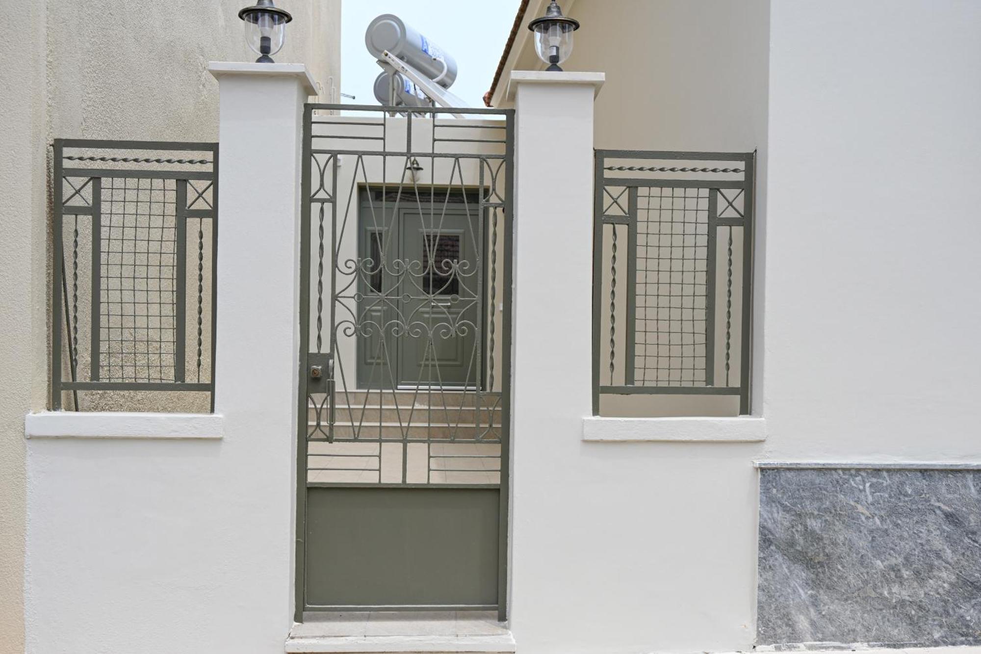 Vivis Hub Aparthotel Αργοστόλι Εξωτερικό φωτογραφία