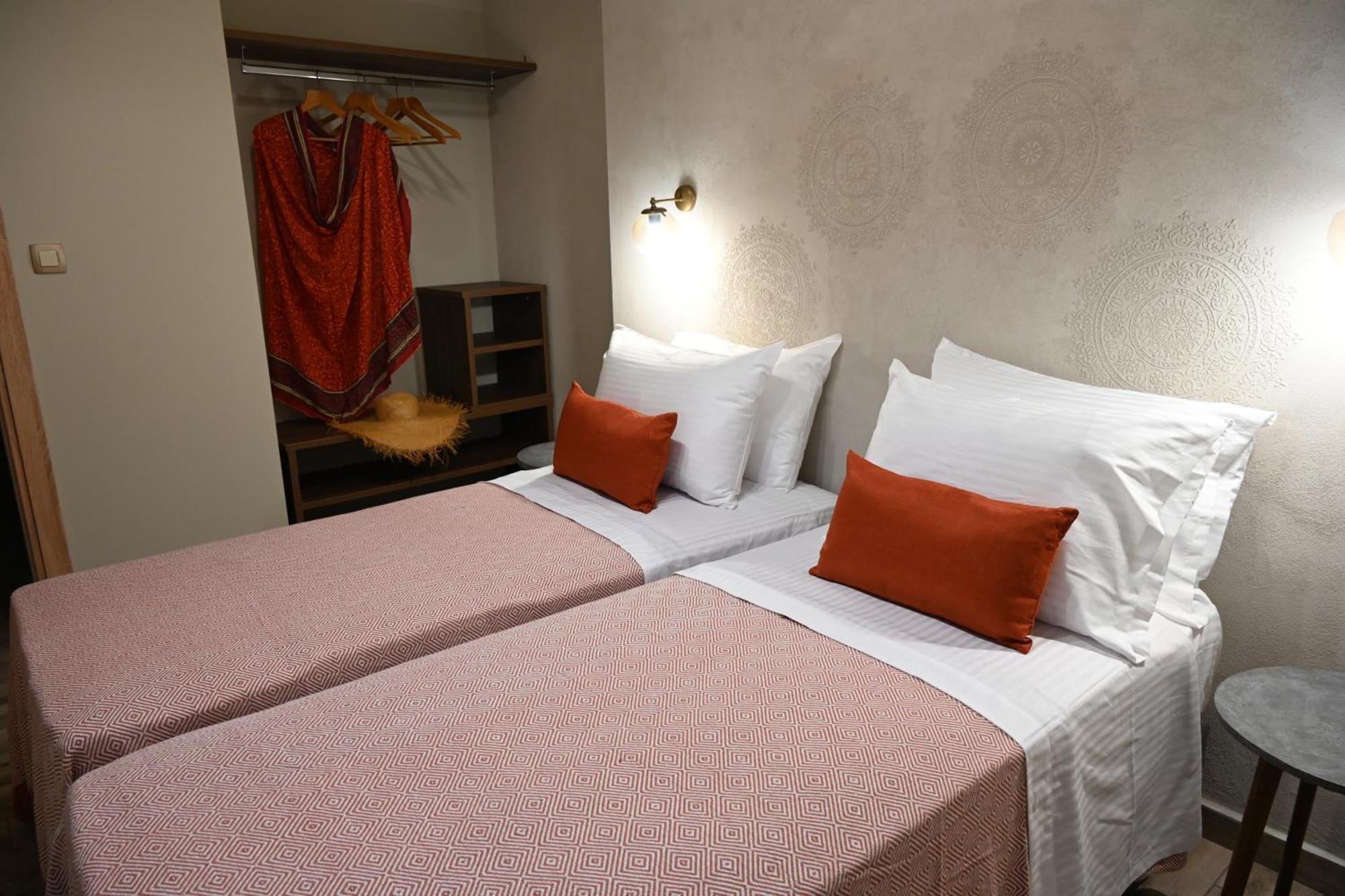 Vivis Hub Aparthotel Αργοστόλι Εξωτερικό φωτογραφία